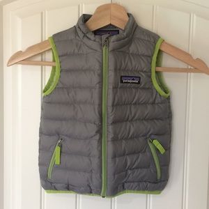 Patagonia puffer sweater vest 2T